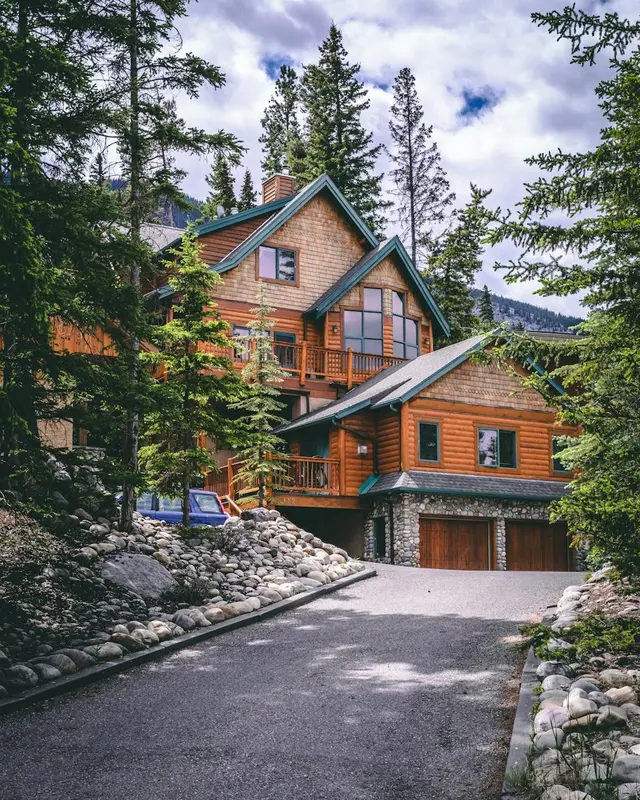 Fauna.Homes Premium Domain